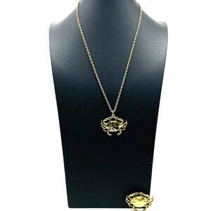 Crab Pendant and Pin Jewelry Set Gold Tone Demi Parure Beach Coastal Islands Sea